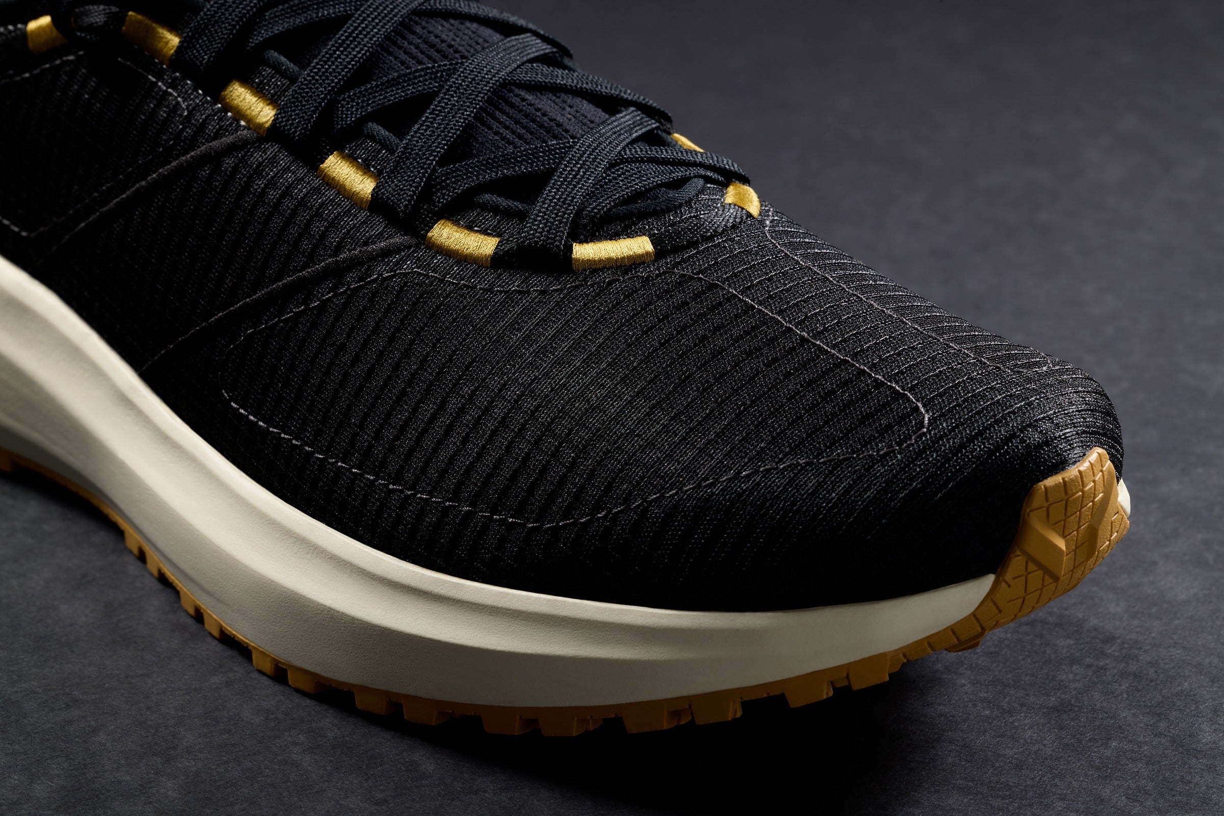 Tracksmith Eliot NDO
