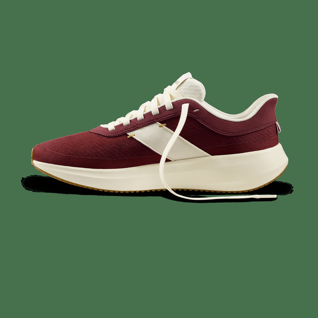 Tracksmith Eliot Runner